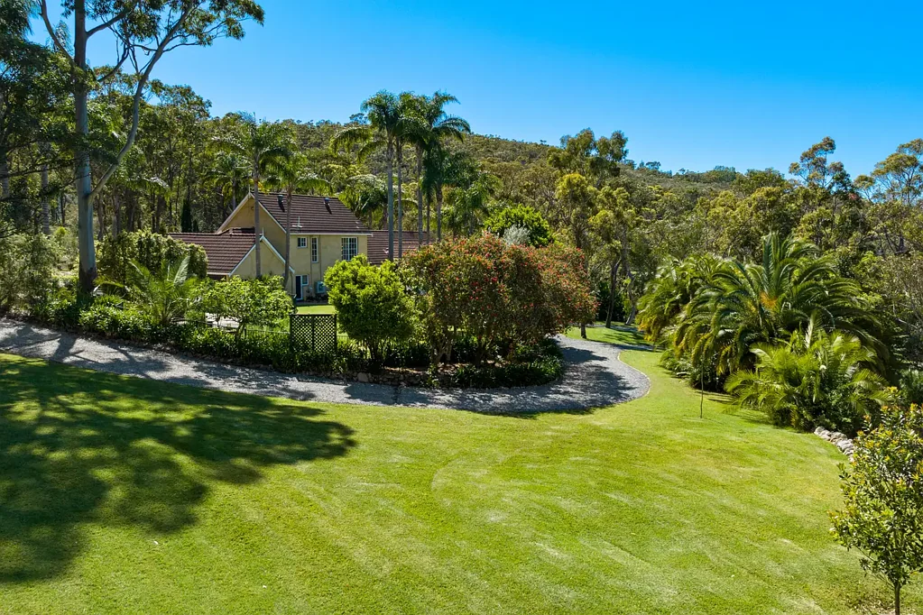 14 Dendrobium Crescent, Elanora Heights, NSW 2101