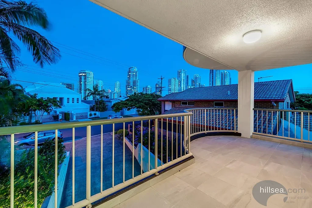 Surfers Paradise 2غرفة نوم MODERN TWO-BEDROOM APARTMENT IN CHEVRON ISLAND