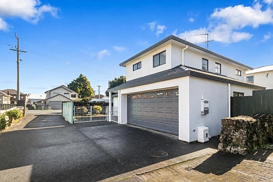 Sandringham 4房  LOCATION!  LOCATION!  LOCATION!