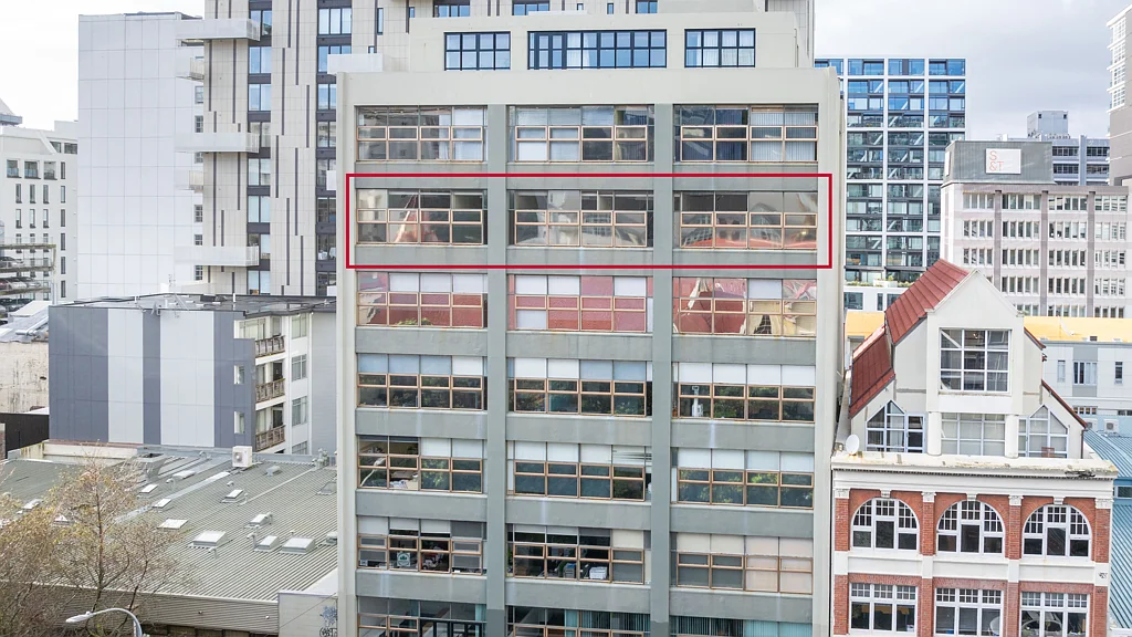 Te Aro Sun, outlook, and location! it's got it all