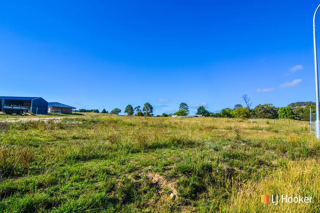 Lidsdale Registered Land - Buy Now, Plan Now, Build Soon