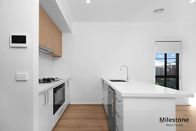 18 Dapple Street, Tarneit, VIC 3029, 4 slaapkamers, 2 badkamers, House