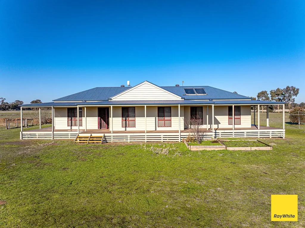 Goornong Charming Weatherboard Home On A Rural Lifestyle Property
