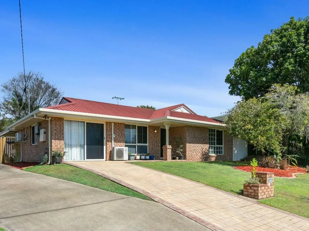 4 Bedroom Family Home