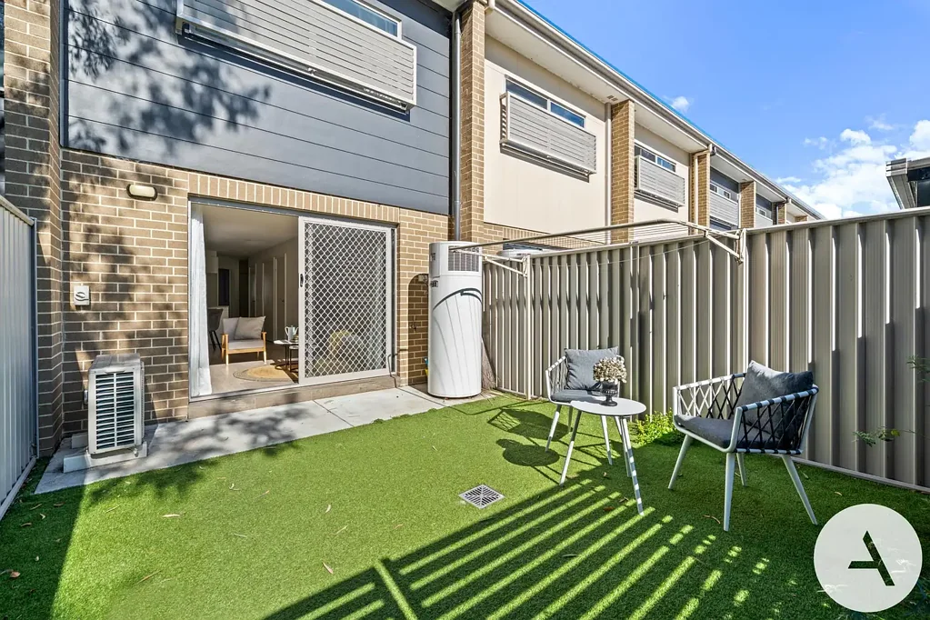 74/167 Mortimer Lewis Drive, Greenway, ACT 2900