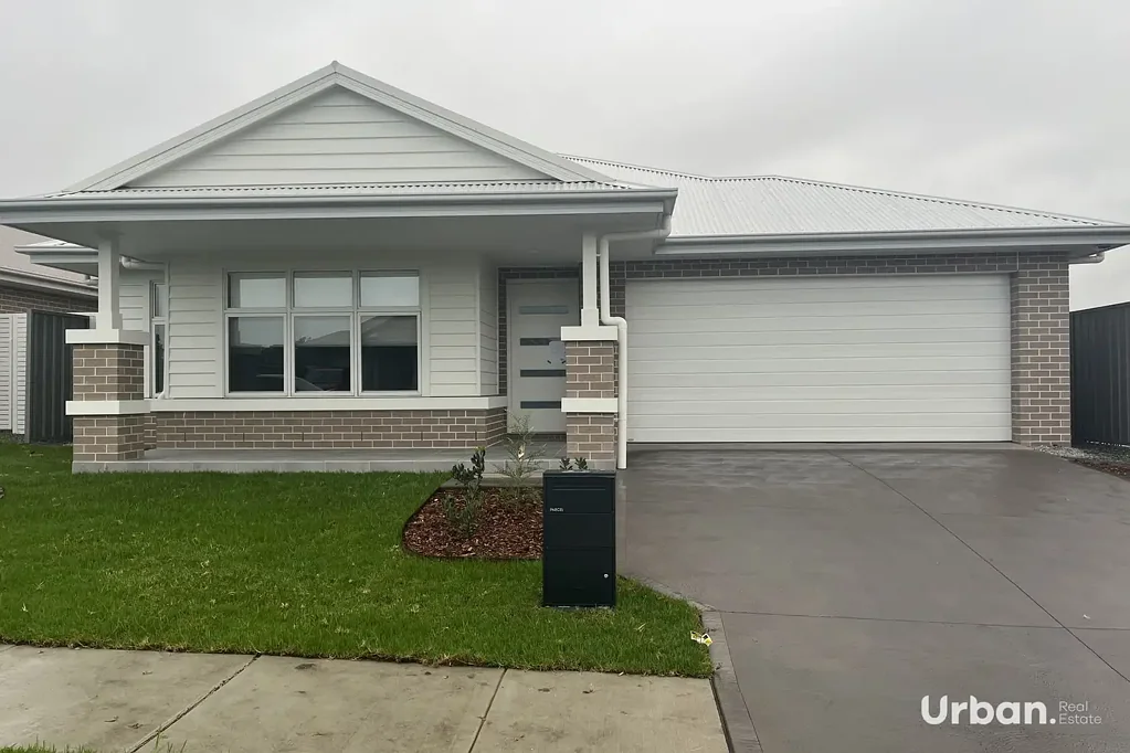 Stylish Four-Bedroom Home with Modern Comfort in Caphilly Estate!