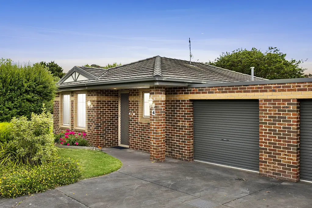 4/25 Parkhill Drive, Berwick, VIC 3806