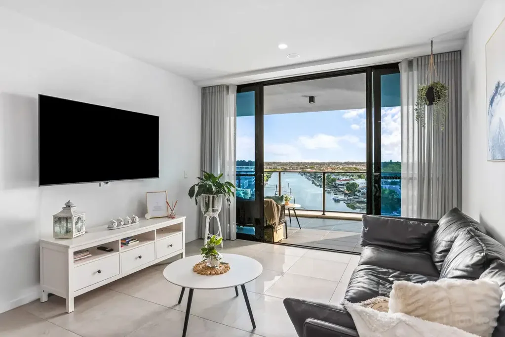 Biggera Waters 3ห้องนอน Skyline Waterfront Luxury — Exclusive Residence in Biggera Waters