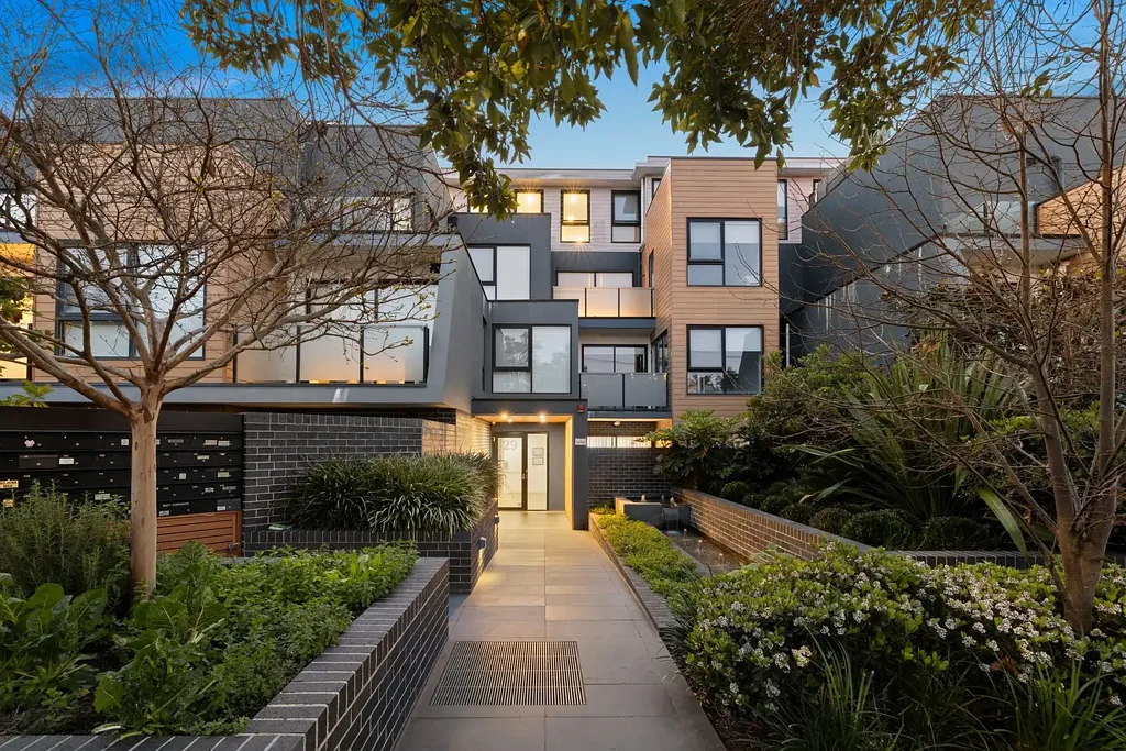 Modern Ground-Floor Apartment in a Great Location