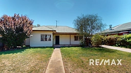 21 Green Street, Lockhart