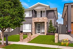 24 Lomatia Place, Denham Court