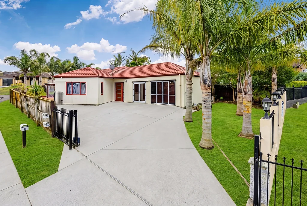 Manurewa 4 Bedroom Welcome to 73 Rathmar Drive, Manurewa - your dream home awaits!
