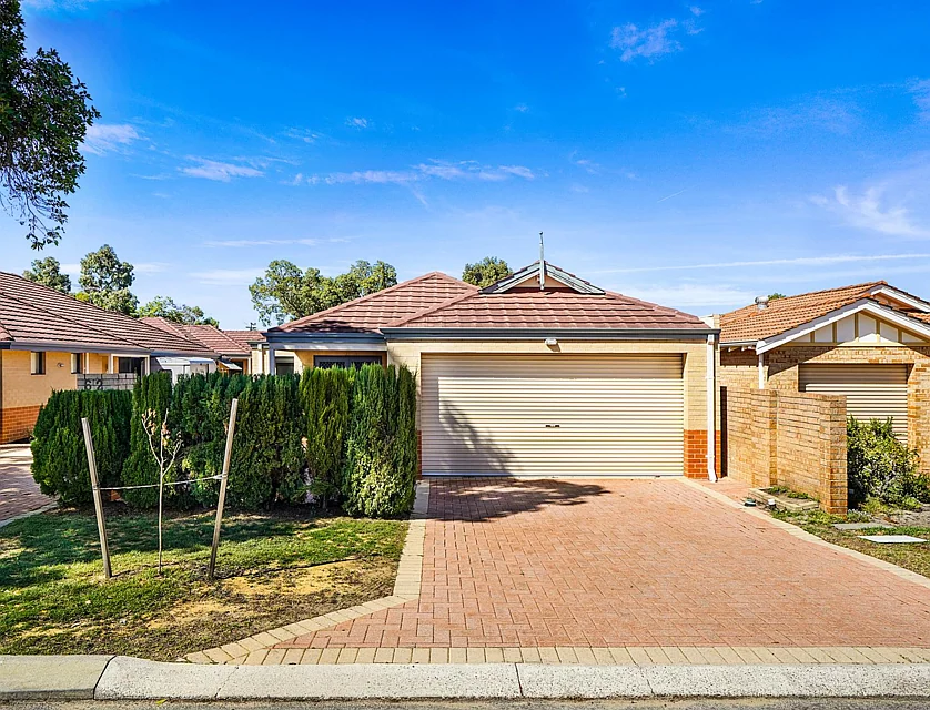 62c Wandarrie Avenue, Yokine, North East Perth, 3 ਕਮਰੇ, 2 ਬਾਥਰੂਮ, House