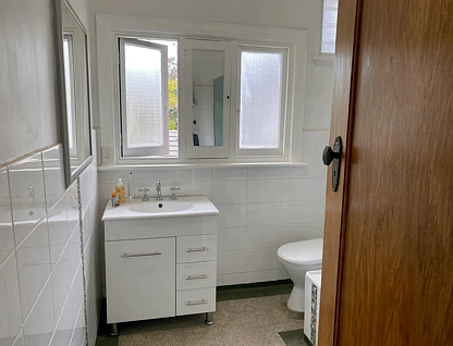 48 AITCHISON AVENUE, Ashburton, Inner East Melbourne, 2 rūma, 1 rūma horoi, Unit