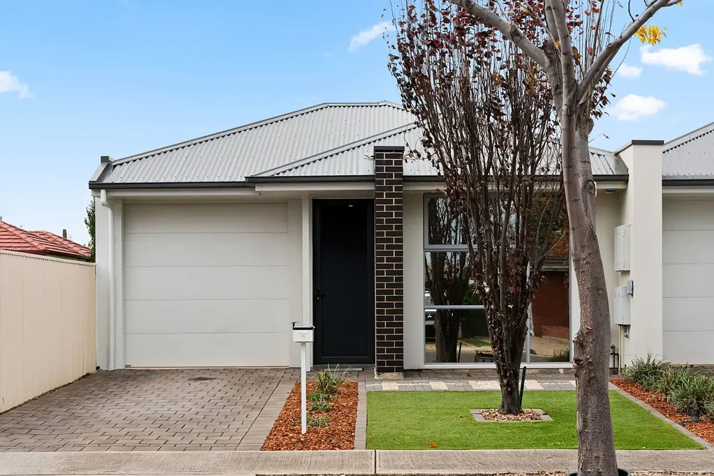 Plympton Park 3બેડરૂમ Contemporary Comfort with Effortless Indoor-Outdoor Living