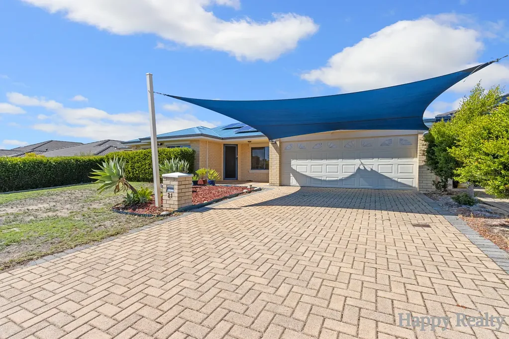 21 Coulthard Crescent, Canning Vale, WA 6155