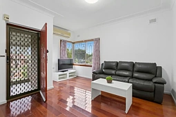 17 Kardella Crescent, Narwee