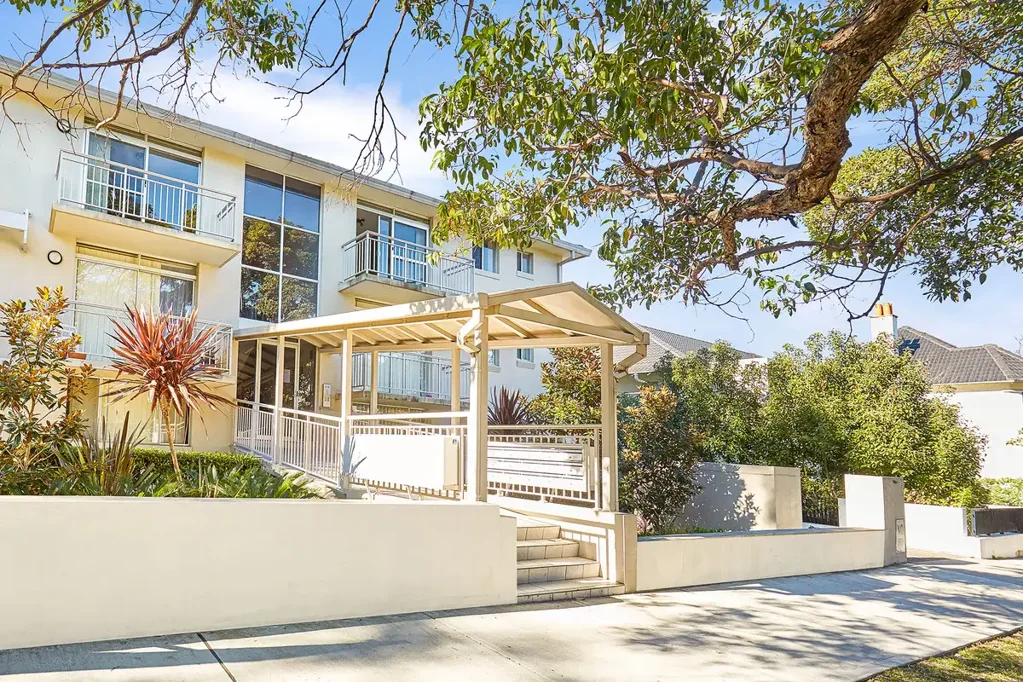 Charming Annandale Apartment