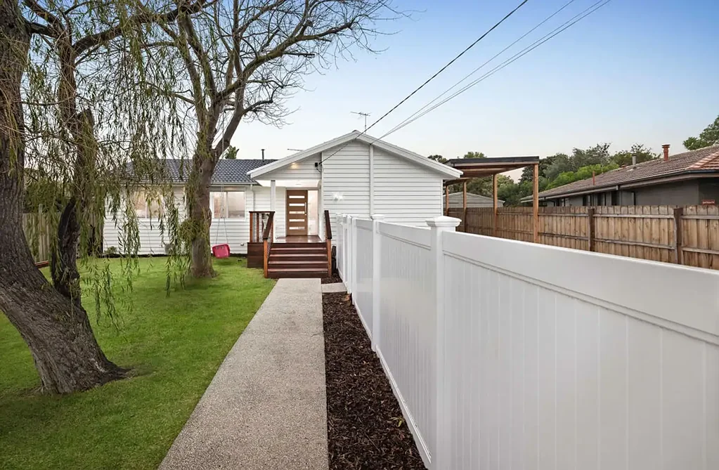 Mornington 3chambre The Brief: Refreshed Coastal Style in Mornington’s Heart