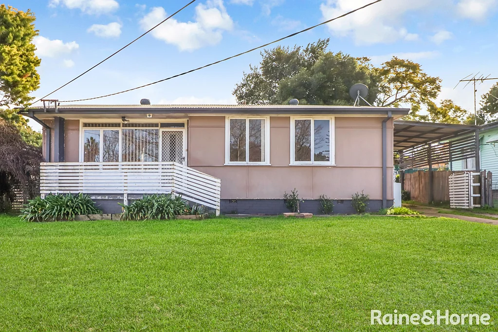 88 Bulolo Drive, Whalan, NSW 2770
