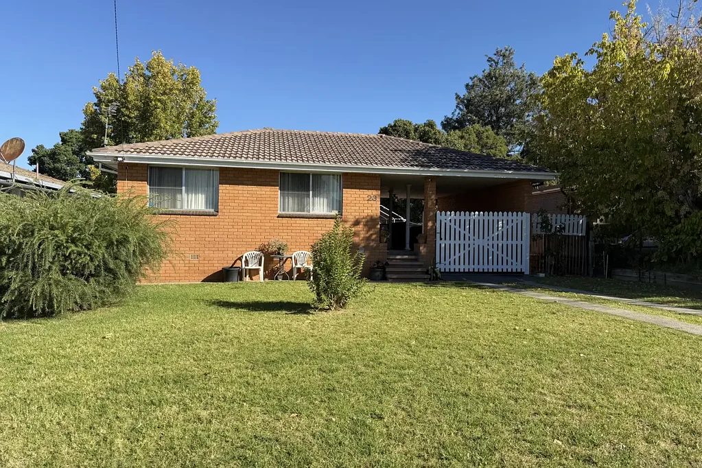23 Warren Street, Tamworth, NSW 2340
