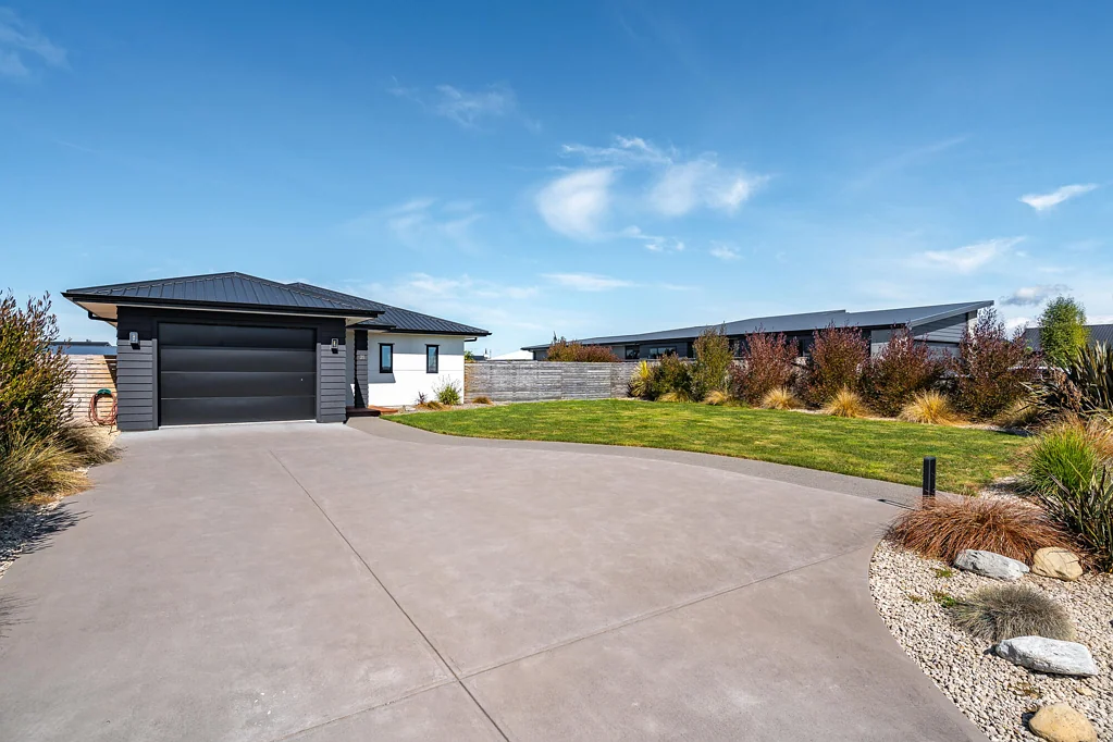 Masterton 3Kwarto The Smartest Buy in a Premium Location!