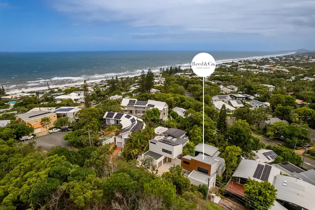 Sunshine Beach 3Moenga Reed & Co.