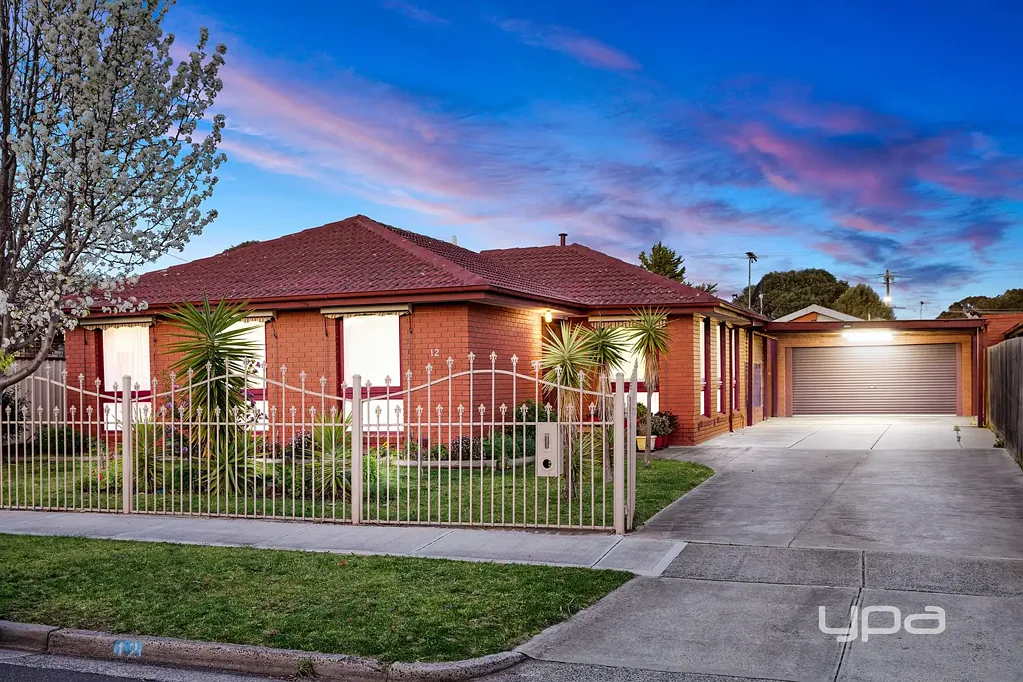 12 Wintersun Drive, Albanvale, VIC 3021