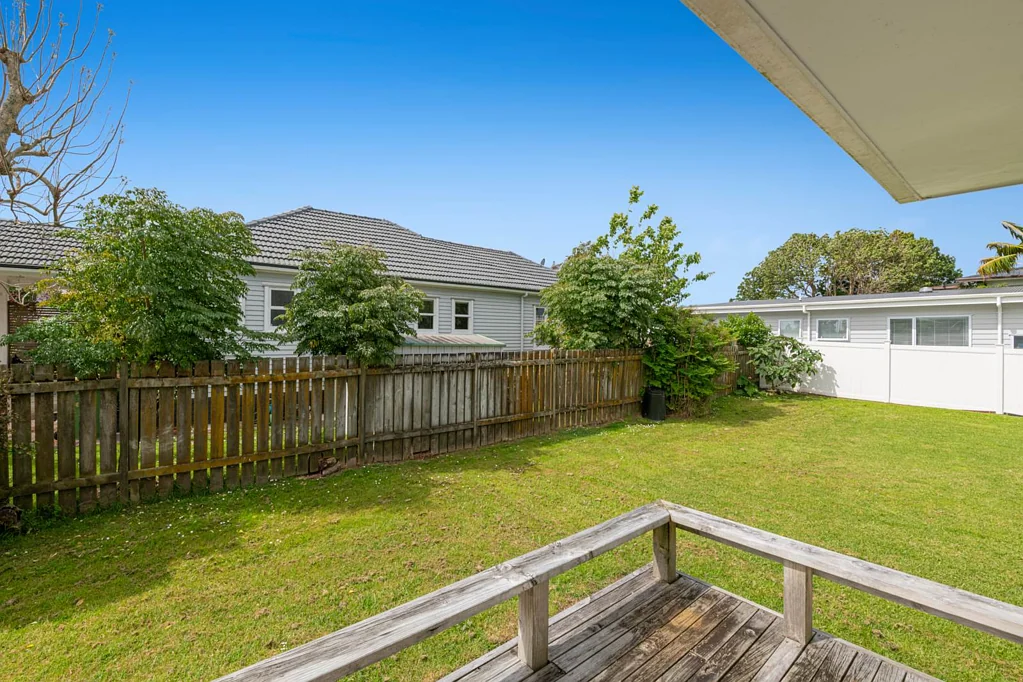2/43 Ladies Mile, Manly, Rodney, Auckland