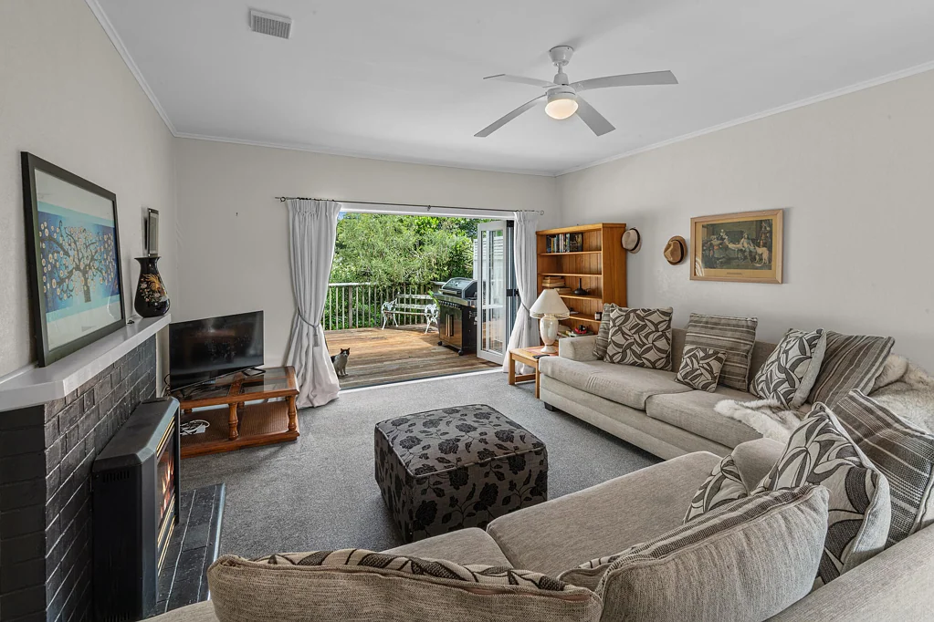 Whau Valley 2 Slaapkamer Fab location, price reduced, present all offers