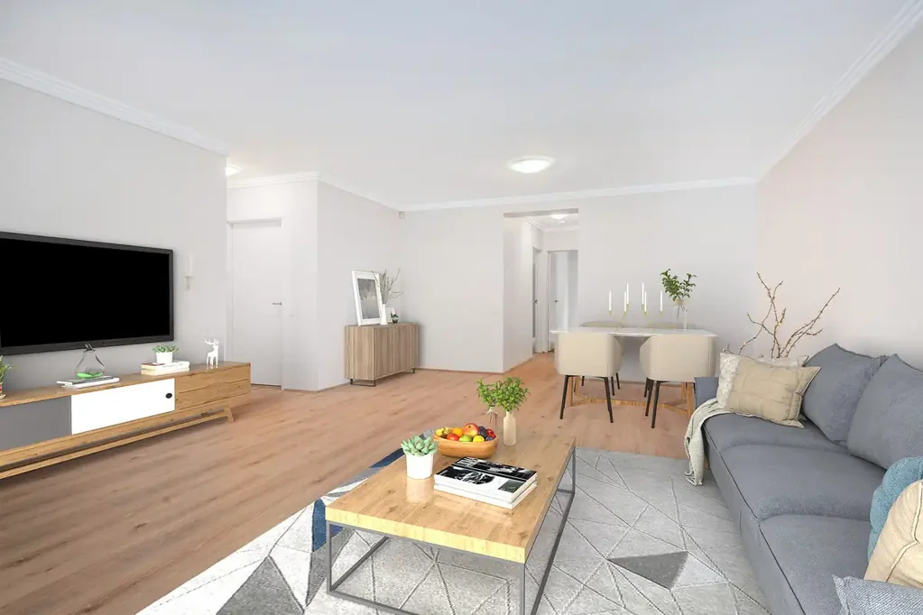 Spacious 2 Bedroom Ground Floor Apartment  with Courtyard