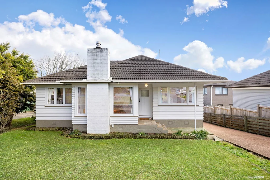 6 Batkin Road, New Windsor, Auckland City, Auckland