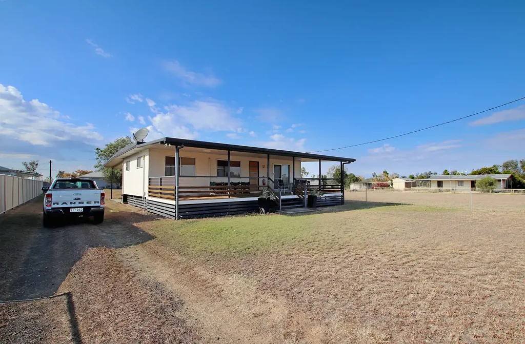 Rolleston 3Zimmer Modern Lowset Family Home on Large Allotment