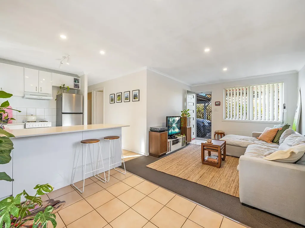 Buderim 2침실 Residential 2 bedroom duplex, generous  private use grounds and ample off street parking