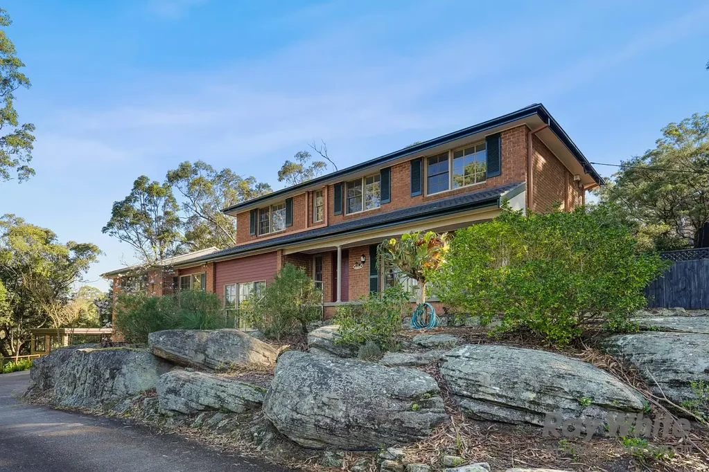 Spacious 4 Bedroom Home With Study & Double Garage