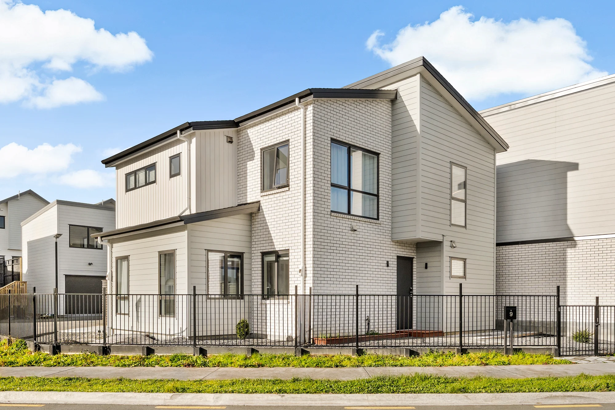 Westgate 4Zimmer Corner Living with Everything Close By