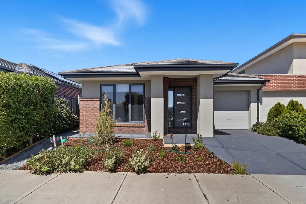 HOME FOR RENT IN CORNERSTONE ESTATE