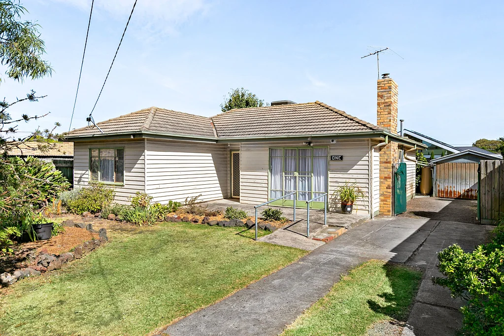 1 Katoomba Street, Hadfield, VIC 3046