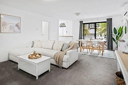 237/31 Orchid Avenue, Surfers Paradise