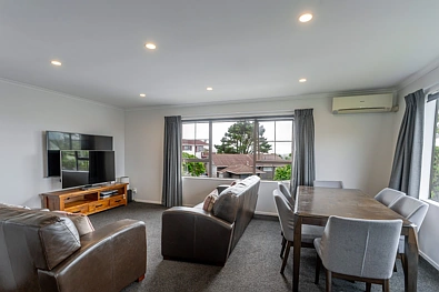 17 Nalanda Crescent, Broadmeadows, Wellington City, Wellington, 4房, 2浴, House