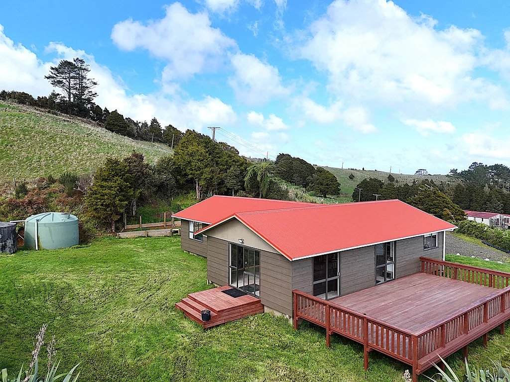 Dargaville Surrounds Peaceful Rural Retreat - Fully Renovated