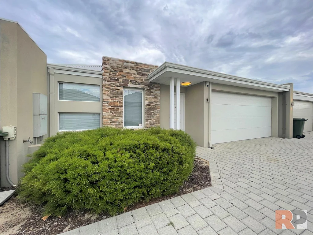 3 bedroom, 2 bathroom Home in Ashby
