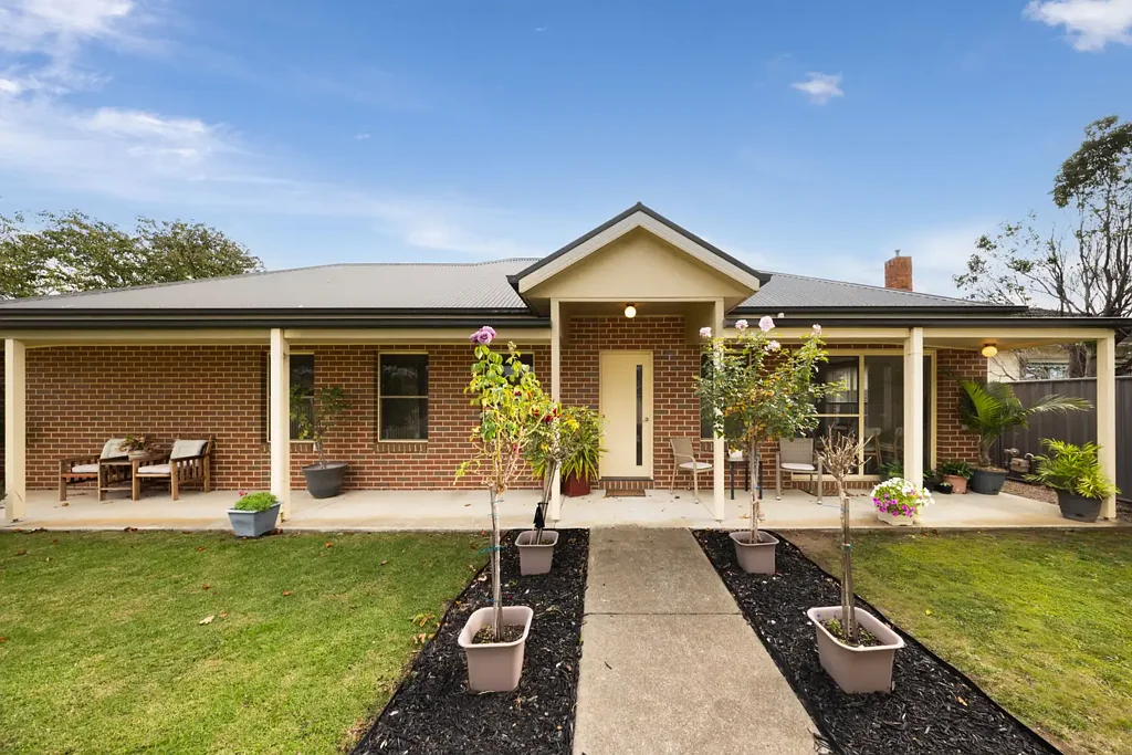 Sale 2房  WALKING DISTANCE TO THE CBD!