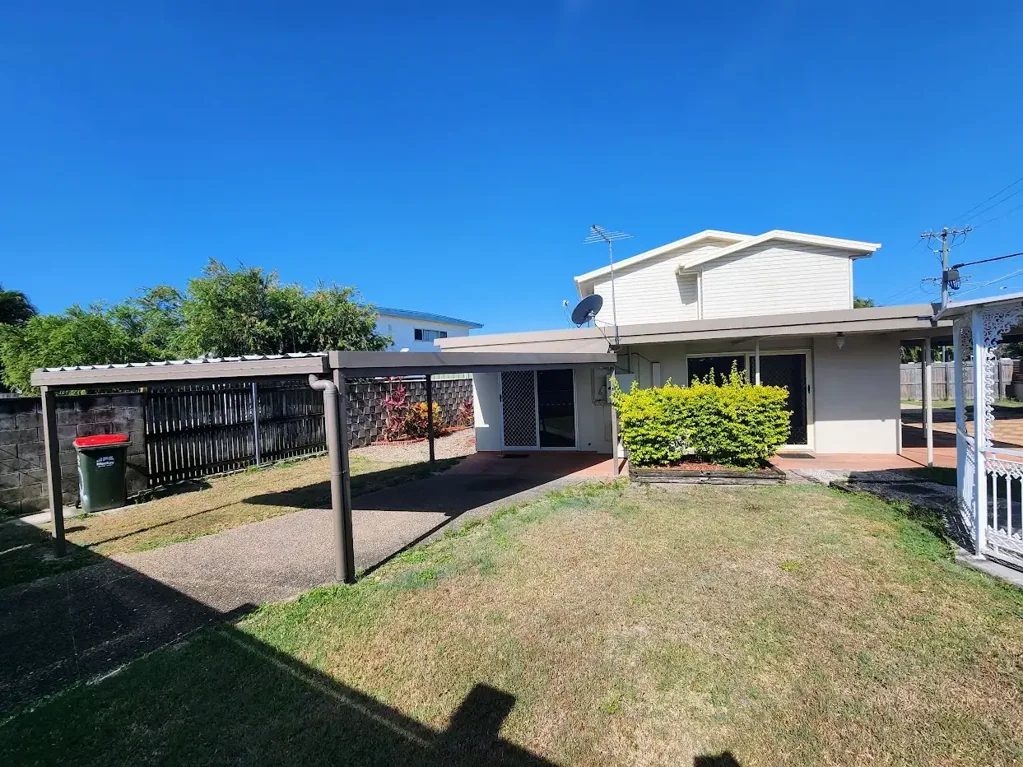 Dream Family Home with Massive Workshop & Dual Access - Tradies’ Paradise!