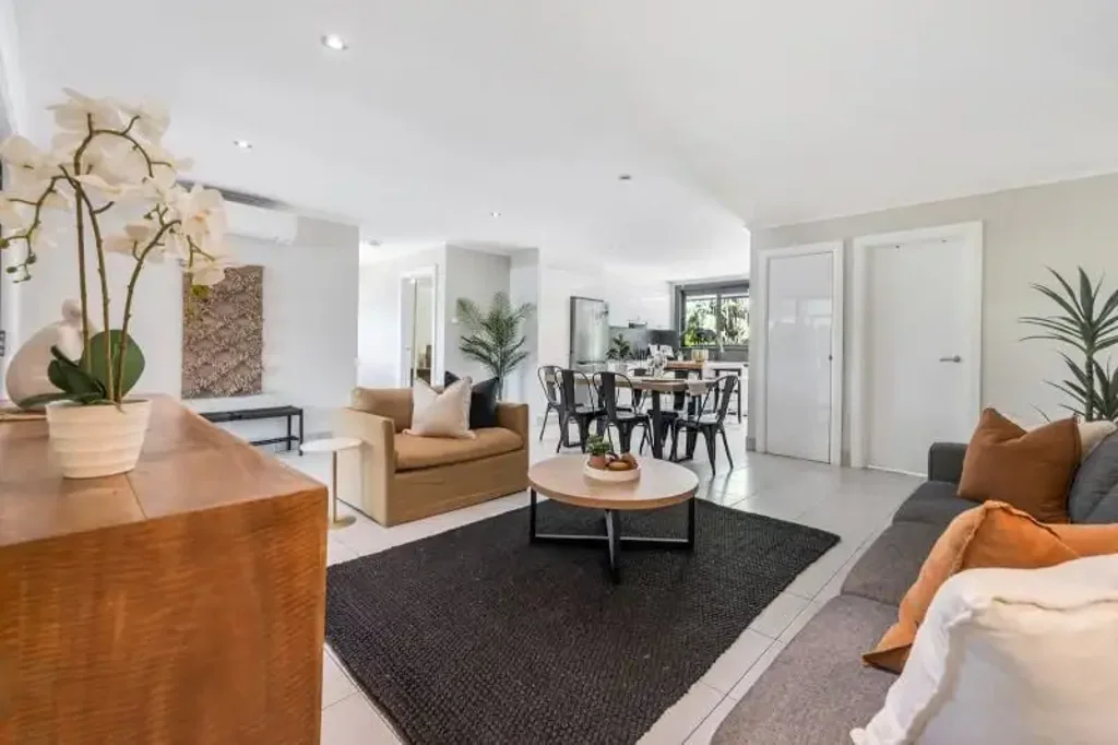 Millner 4chambre Family space Home - that grows with you.