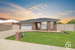 45 Maker Parade, Echuca