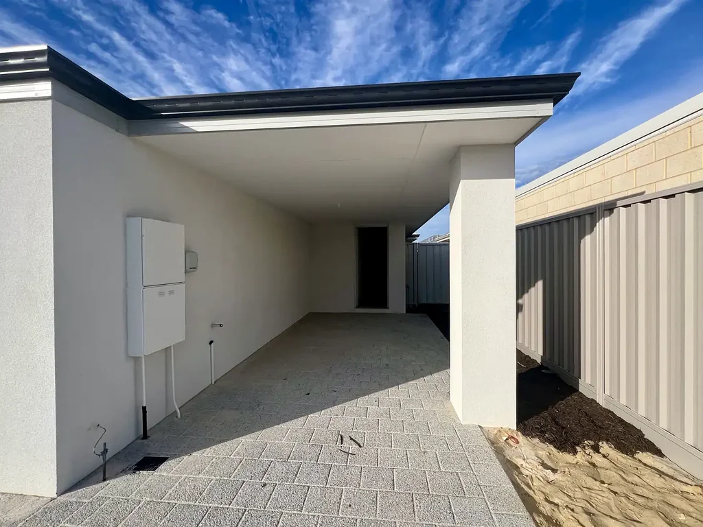NEAR NEW BUILT CHARMING HOME