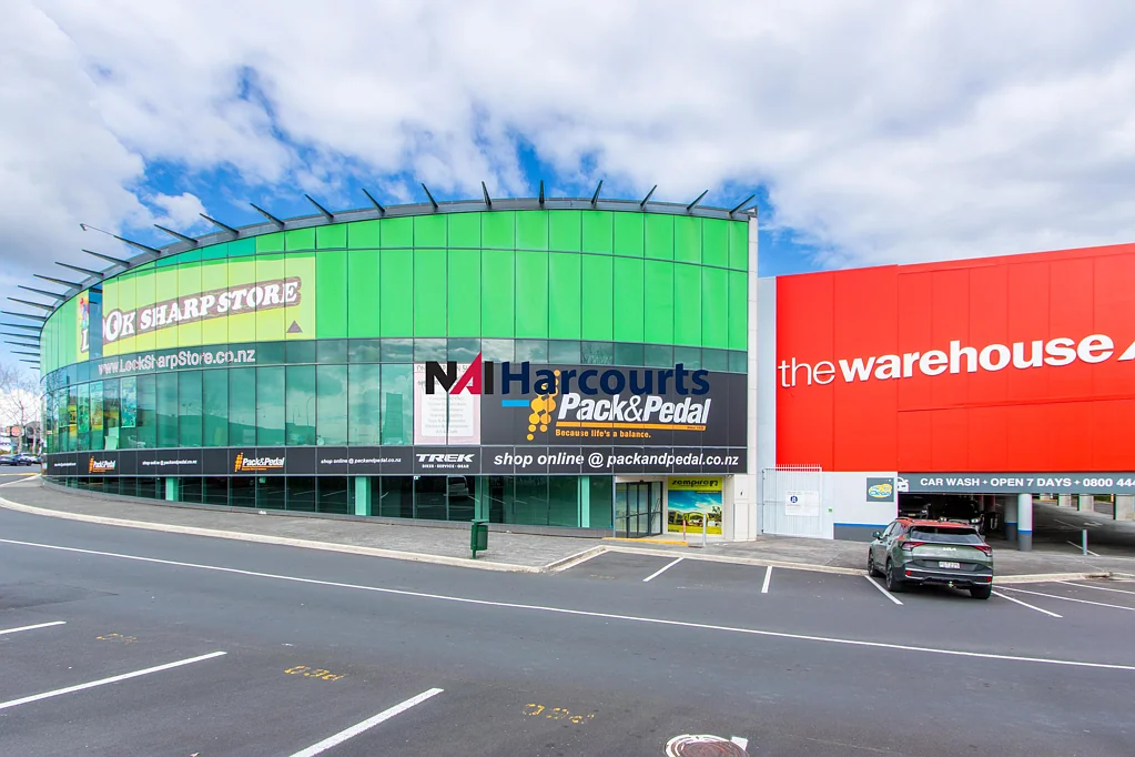 Albany Albany Mega Centre Opportunity!