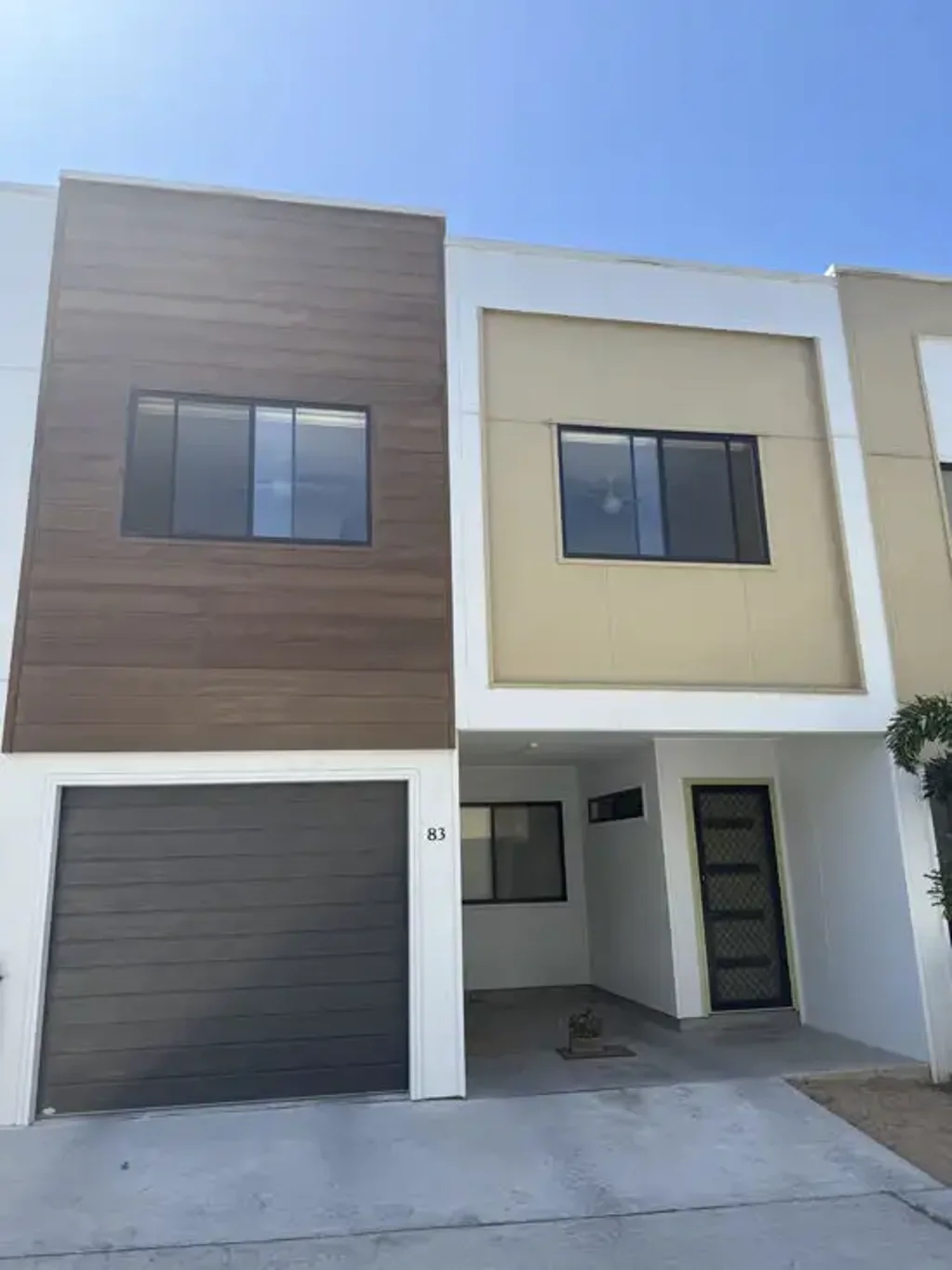 Palm views Estate 4 bedroom home