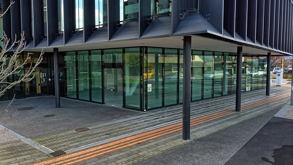 Addington Outstanding retail space in Addington